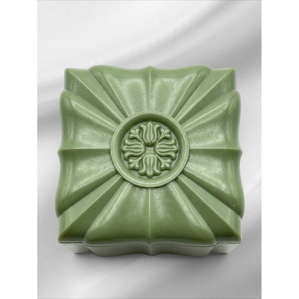 Vintage Art Deco Green Celluloid Ring Box Sunburst Floral Medallion Design